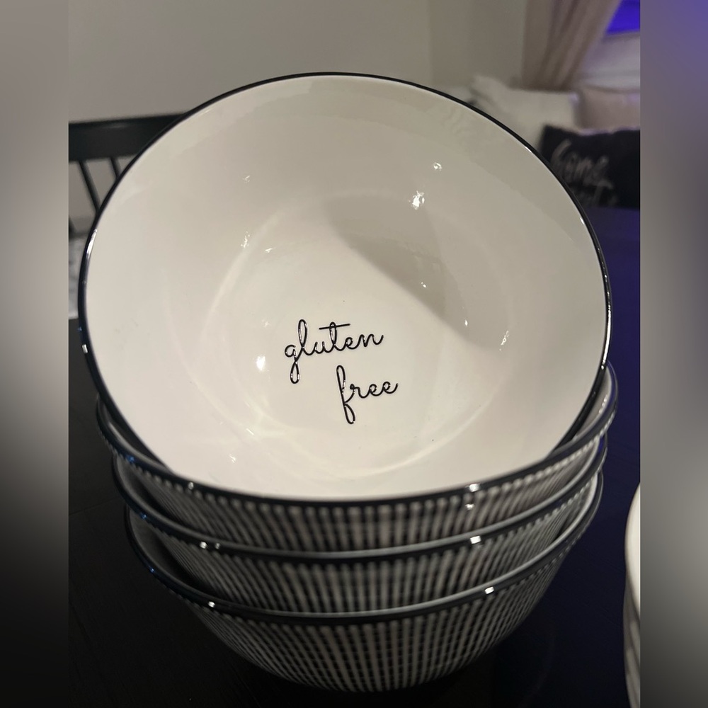 Gluten free ceramic bowls (set of 2)